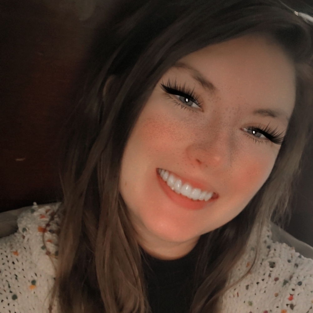 Meet your Posher, Ashley